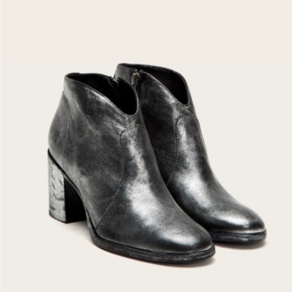 Frye Nora Metallic Italian Leather Zip Bootie Women’s 7